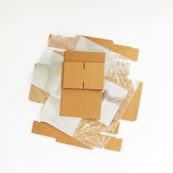 Kartona kaste ar caurspīdīgu vāku 24*17*10cm, brūna 12gab.
