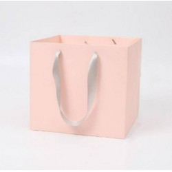 Бумажный подарочный пакет 24x24x26см , "pink"