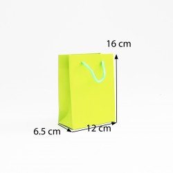 Papīra dāvanu maiss ar virves rokturiem  6.5*12*16cm , 1 gab, green