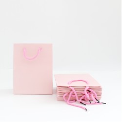 Papīra dāvanu maiss ar virves rokturiem  8*14*18cm , 12 gab, pink