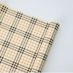 Ūdensizturīgais ziedu un dāvanu iepakojums BURBERRY 20loksnes